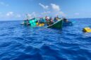 Proses penyelamatan Kru KM Selat Meranti oleh tim Gabungan, Selasa (7/10/2025) foto: Polairud Polres Anambas/Wan Yudi 