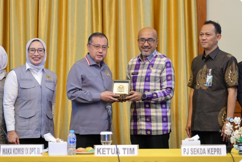 SmartSelect 20260423 072232 Facebook