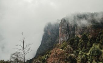 Jejak Suara Misterius Penjaga Sunyi Lembah Harau Yang Belum Terpecahkan