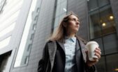 Menuang Kesehatan ke Dalam Langkah Kaki Singkat Setelah Makan Siang demi Metabolisme Tubuh