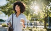 Menjaga Keheningan Pikiran di Tengah Hiruk Pikuk Kota Bagi Pekerja Urban Indonesia