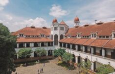 Menelusuri Jejak Akulturasi Budaya dan Arsitektur Klasik di Pesisir Lasem