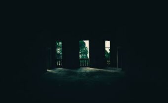 Jejak Teror Tak Kasat Mata di Ruang Perkotaan dan Misteri yang Menyelimutinya